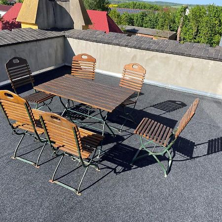 Schloss Lelkendorf Apartment Ulrichshusen Maisonette Fewo Mecklenburger Seenplatte Mit Dachterrasse Naehe Ostsee Εξωτερικό φωτογραφία
