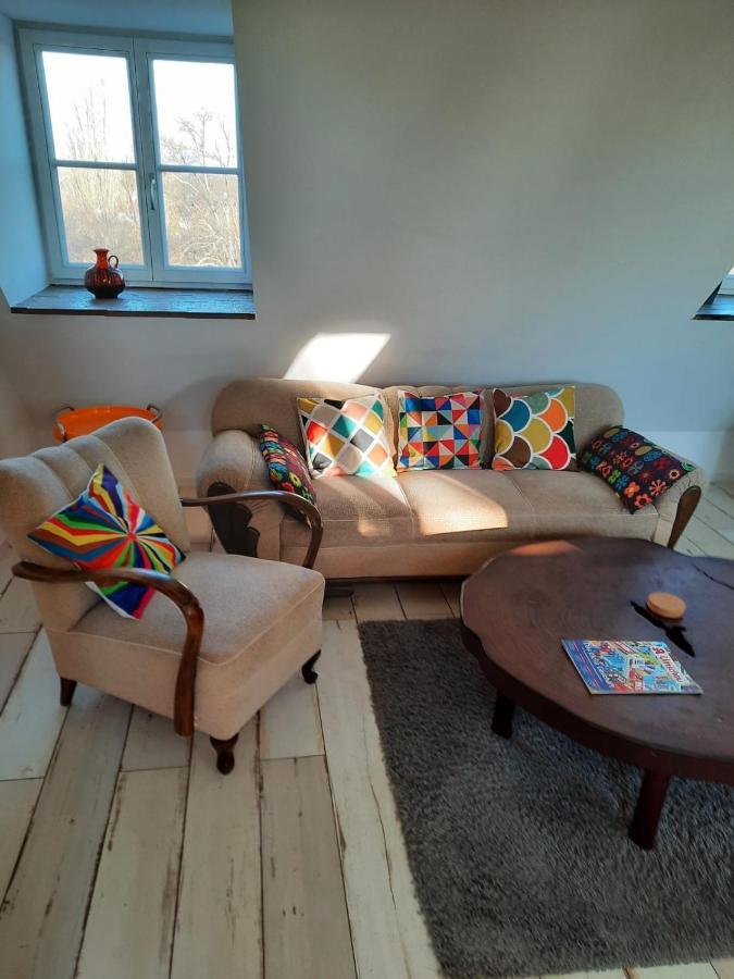 Schloss Lelkendorf Apartment Ulrichshusen Maisonette Fewo Mecklenburger Seenplatte Mit Dachterrasse Naehe Ostsee Εξωτερικό φωτογραφία